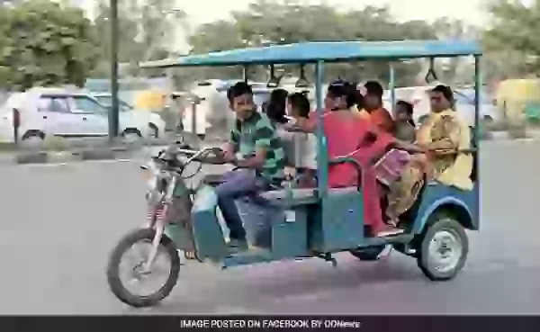 What could Europe learn, and copy, from India's electric rickshaws? /img/e-rickshaw-with-family.jpg